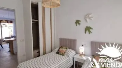 Chalet on Avenida Ciudad de Barcelona, No Number photo 3