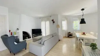 Chalet on Avinguda de Madrid photo 15