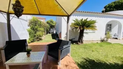 Chalet on Avinguda de Madrid photo 42