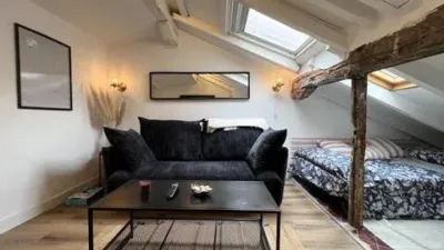 Apartment in City Hall Centre photo 18