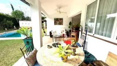 Chalet on Avenida de las Golondrinas photo 15