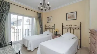 Apartment on Calle Edgar Neville photo 24