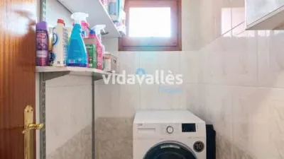 Chalet on Carrer del Montseny photo 34