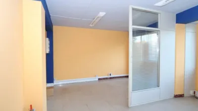 Local comercial en alquiler en Carballo - Vista 5
