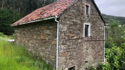 Casa rústica en venta en Carral - Vista 2