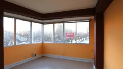 Local comercial en alquiler en Carballo - Vista 3