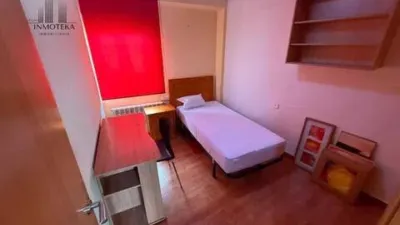 Piso en alquiler en Calle Calle Santiago Rusinol, El Pilar-San Pablo (Albacete Capital) de 3.000 €<span>/mes</span>