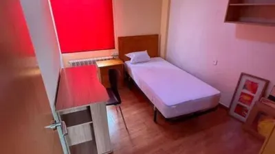 Piso en alquiler en Calle Calle Santiago Rusinol, El Pilar-San Pablo (Albacete Capital) de 3.000 €<span>/mes</span>
