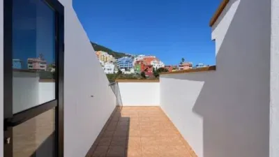 Terraced house on Calle Alcalde Domingo Luis Estrada Nn photo 12