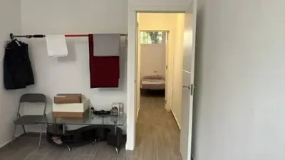 Apartment in La Verneda-La Pau photo 5