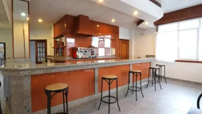 Local comercial en alquiler en Zas - Més