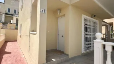Piso – San Miguel de Salinas - Más