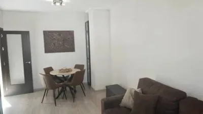 Flat on Calle Lechin photo 5