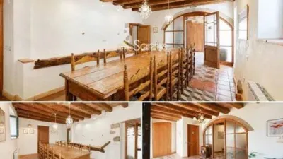 Chalet on Carrer Major photo 3