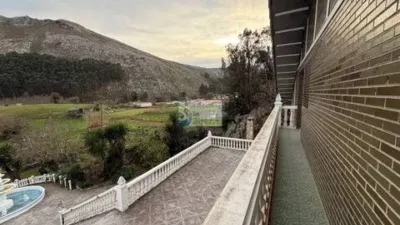Chalet on Calle Barrio Samano-Momene, 10 photo 89