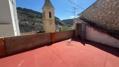 Townhouse in Alcalá del Júcar photo 11