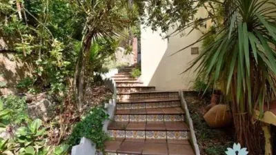 Chalet in Torrelles de Llobregat photo 3