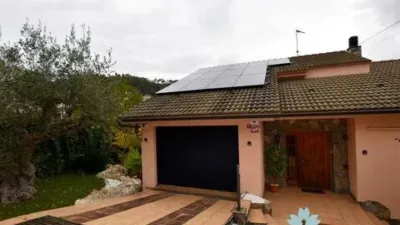 Chalet in Torrelles de Llobregat photo 3