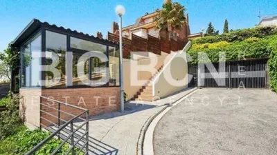 Townhouse in Esplugues de Llobregat photo 79