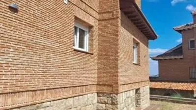 Chalet in Manzanares el Real photo 18