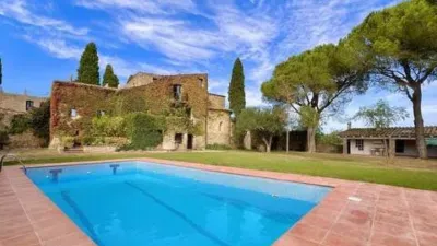 Chalet on Calle Melies, 1 photo 2