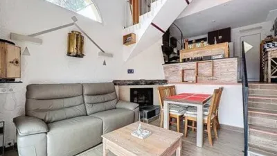 Townhouse in Passatge de Viena photo 3