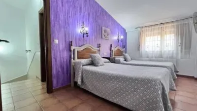 Townhouse in Alcalá del Júcar photo 18