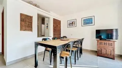 Apartment on Carrer de Josep Pla photo 8