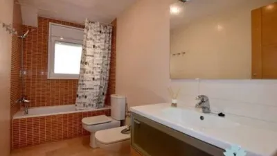 Chalet in Torrelles de Llobregat photo 18