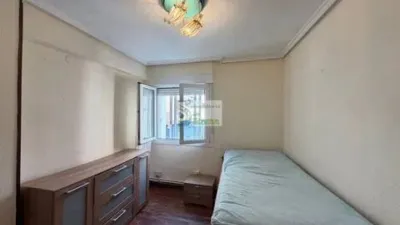 Apartment on Calle del Siglo XX photo 10
