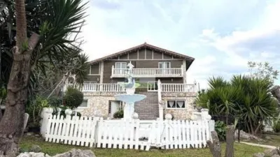 Chalet on Calle Barrio Samano-Momene, 10 photo 4