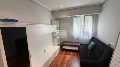 Apartment on Calle del Siglo XX photo 9