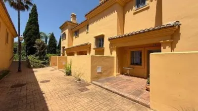 Townhouse in Núcleo photo 24