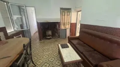 Townhouse in Alcalá del Júcar photo 7