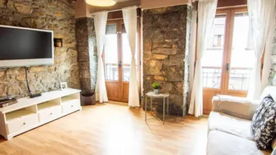 Casa – Salas, Samartín - Més