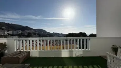 Semi-detached house in Port Esportiu-Canyelles-Puig Rom photo 3