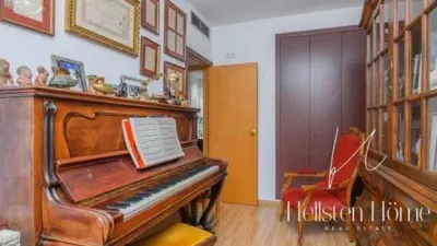 Apartment in Centre photo 17