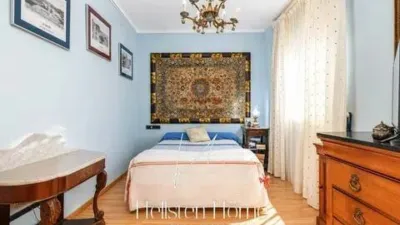 Apartment in Centre photo 13
