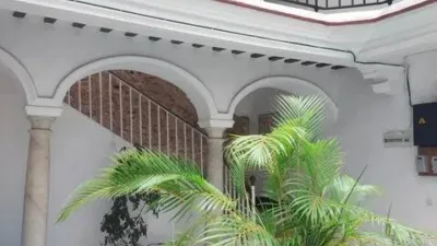 Apartment on Calle de San Miguel photo 2