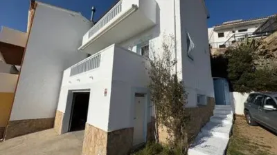 Semi-detached house in Port Esportiu-Canyelles-Puig Rom photo 13