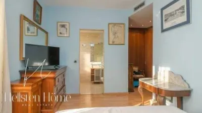 Apartment in Centre photo 15