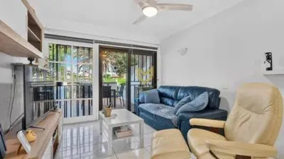 Apartment on Calle del Cornical photo 6