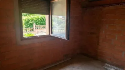 Casa – O Porto do Son, Parada - Más