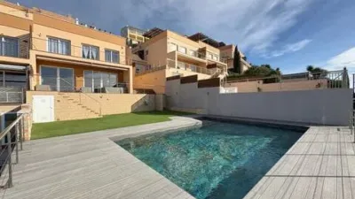 Townhouse in Port Esportiu-Canyelles-Puig Rom photo 4
