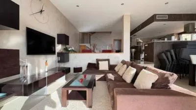 Townhouse in Port Esportiu-Canyelles-Puig Rom photo 20