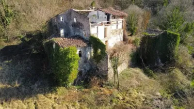 Rustic house in Les Preses photo 2