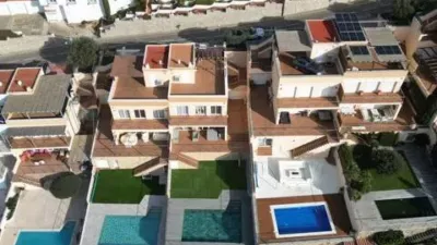 Townhouse in Port Esportiu-Canyelles-Puig Rom photo 10