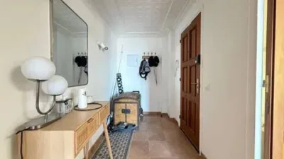 Apartment on Carrer del Puig Rom photo 32