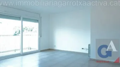 Apartment in Olot photo 4