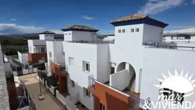 Townhouse on Avenida de la Alhambra photo 21